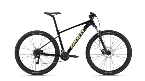 Giant Talon 3 XL schwarz metallic glänzend.jpg